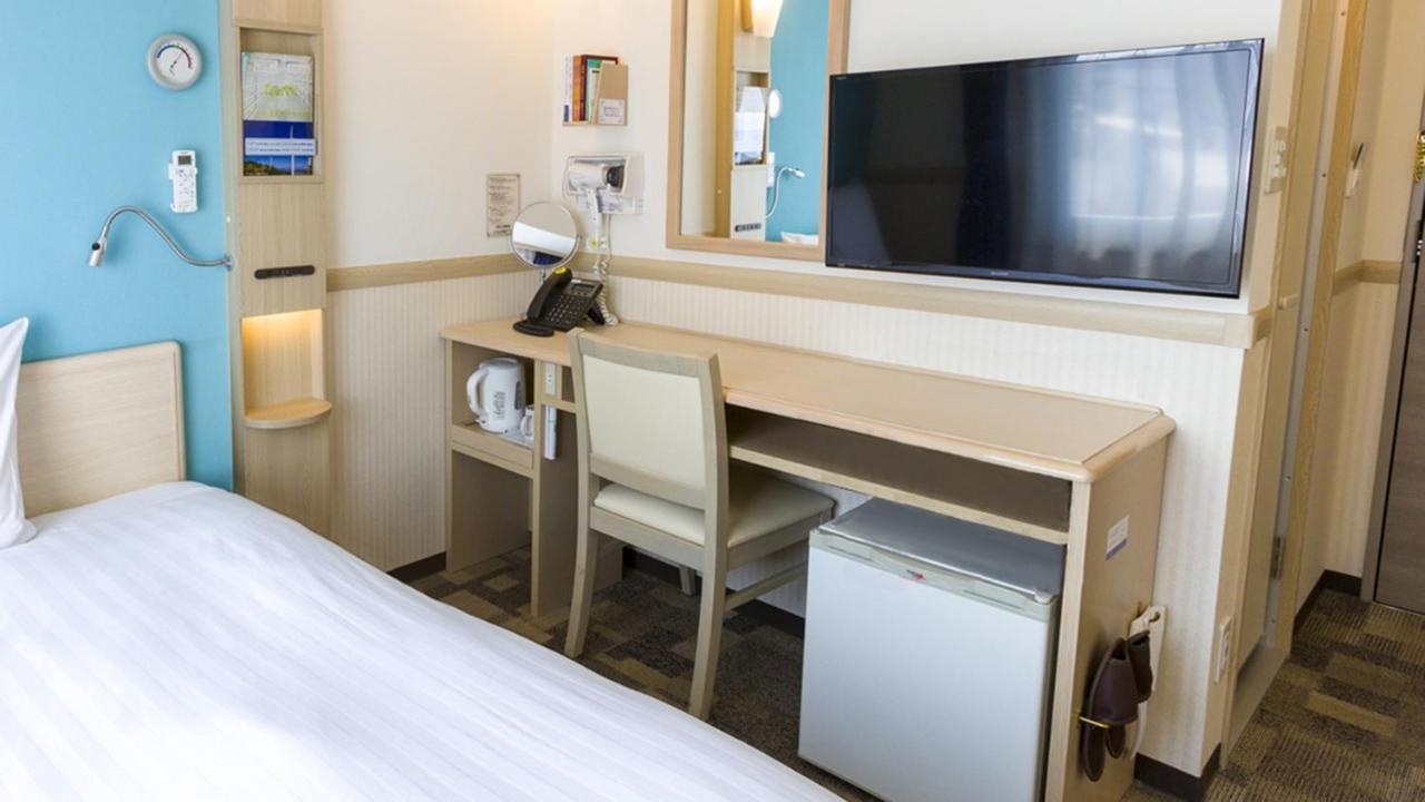 Toyoko Inn Sodegaura Eki Kita Guchi Esterno foto